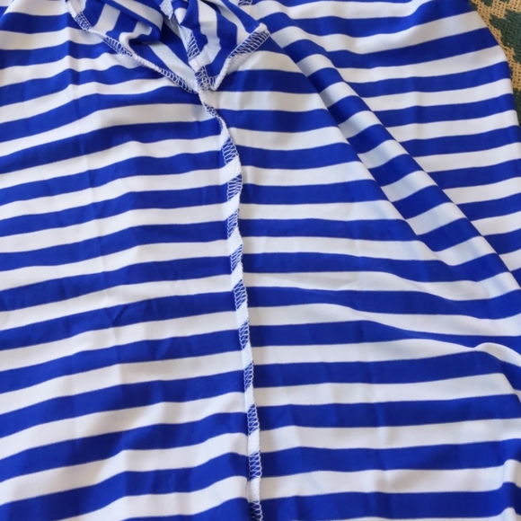 NWT. Off shoulder fitted modal top T-shirt. Sz. L - Picture 5 of 6